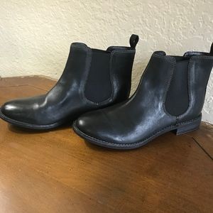 clarks women's maypearl nala ankle bootie